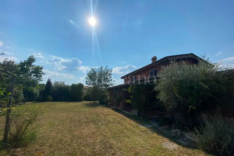 Villa in vendita di 250 mq a €559.000 (rif. 22/2026)