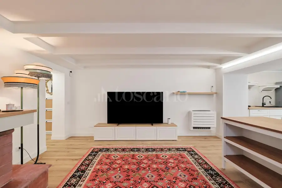 Villa in vendita di 259 mq a €1.100.000 (rif. 2/2026)