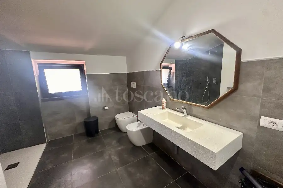 Villa in vendita di 350 mq a €439.000 (rif. 27/2025)