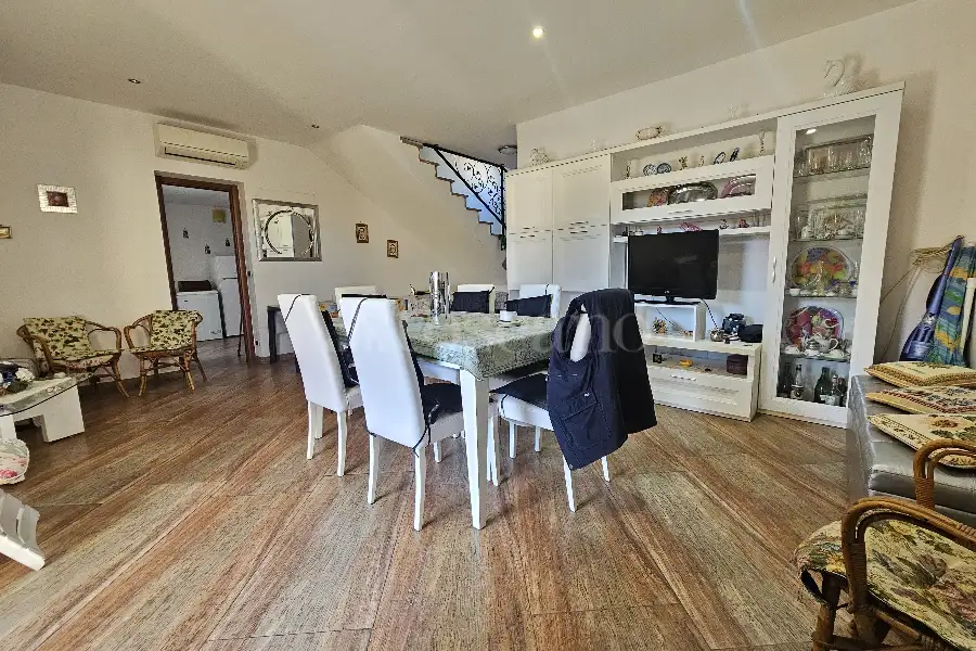 Villino a Schiera in vendita di 140 mq a €292.000 (rif. 111/2025)