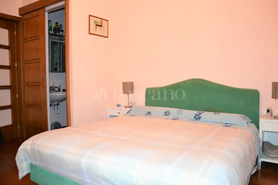 Villa Bifamiliare in vendita di 210 mq a €650.000 (rif. 39/2025)