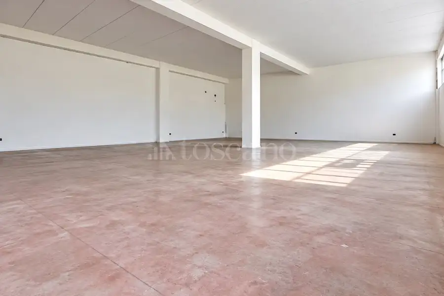 Capannone in vendita di 310 mq a €250.000 (rif. 214/2026)