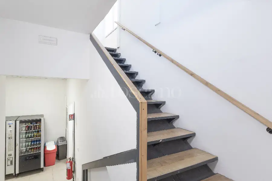 Ufficio in vendita di 340 mq a €1.150.000 (rif. 40/2026)