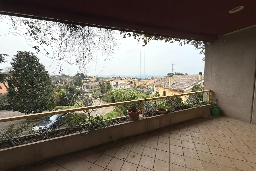 Casa in affitto di 218 mq a €1.800 (rif. 14/2026)