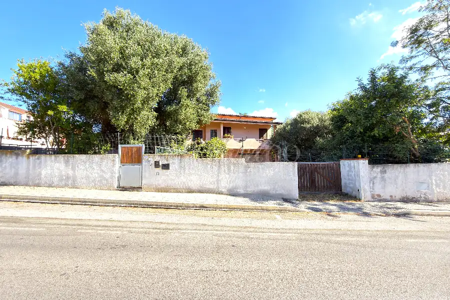 Villa in vendita di 280 mq a €590.000 (rif. 21/2026)