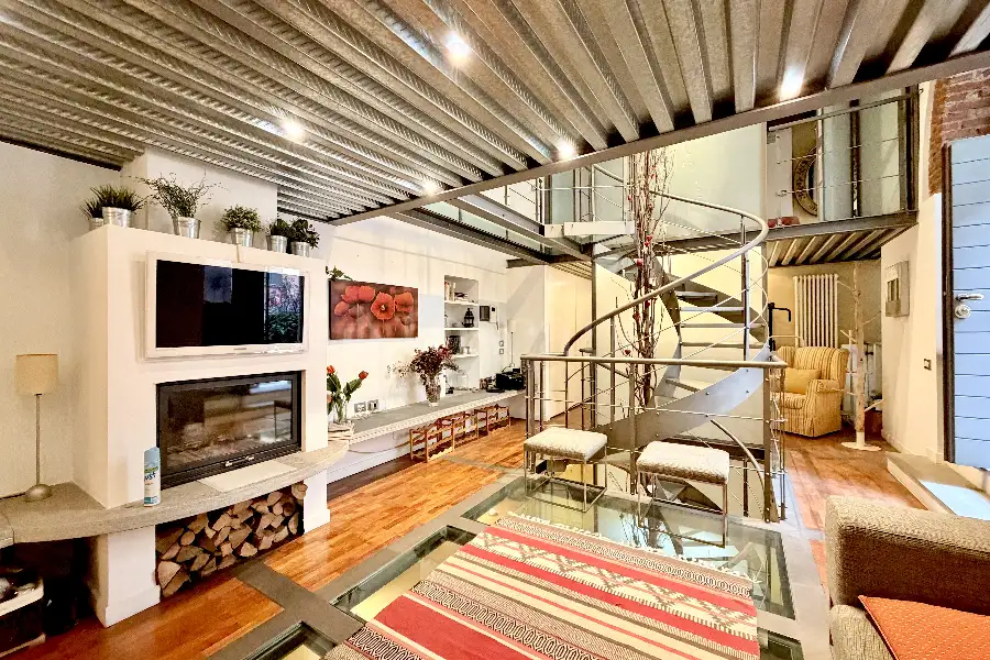 Loft in vendita di 135 mq a €890.000 (rif. 36/2026)