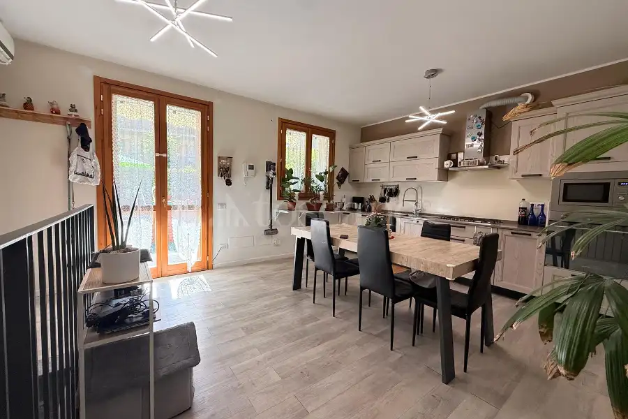 Casa in vendita di 110 mq a €430.000 (rif. 26/2026)