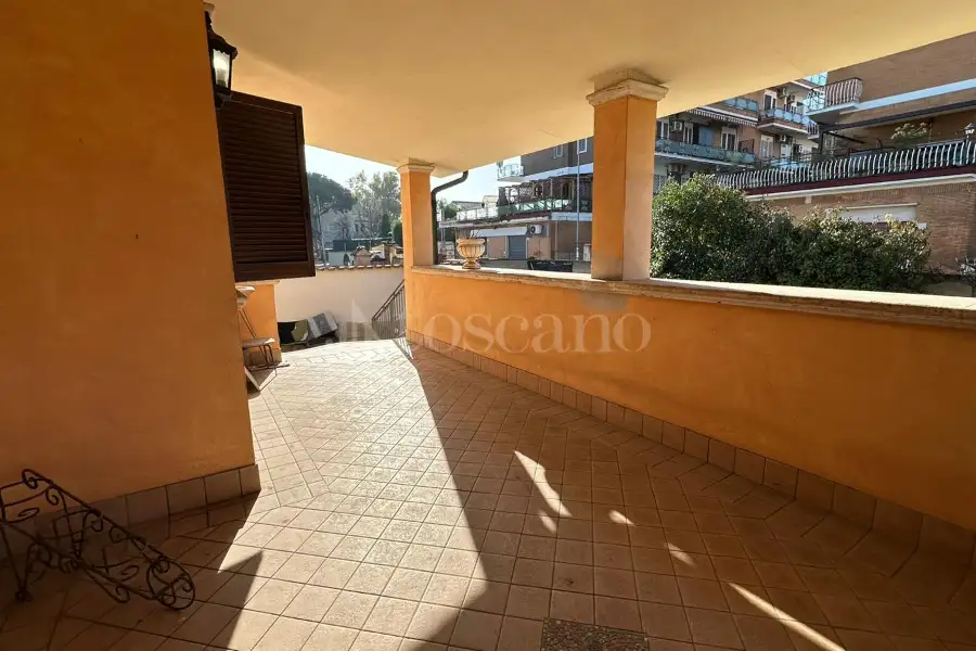 Villa in vendita di 370 mq a €890.000 (rif. 3/2026)