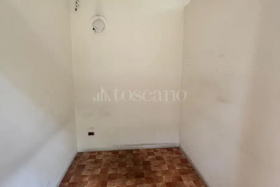 Negozio in vendita di 155 mq a €205.000 (rif. 22/2026)