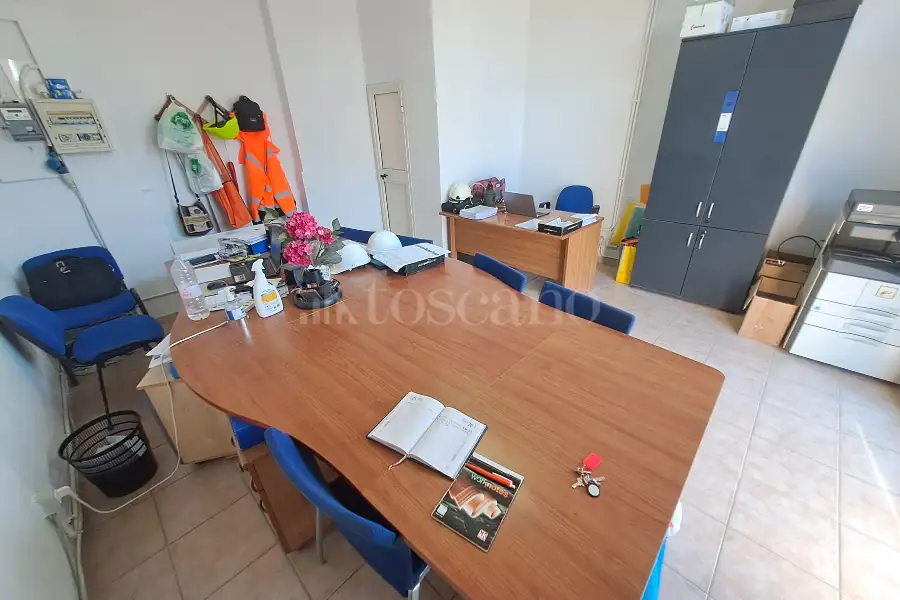 Negozio in affitto di 25 mq a €600 (rif. 6/2026)