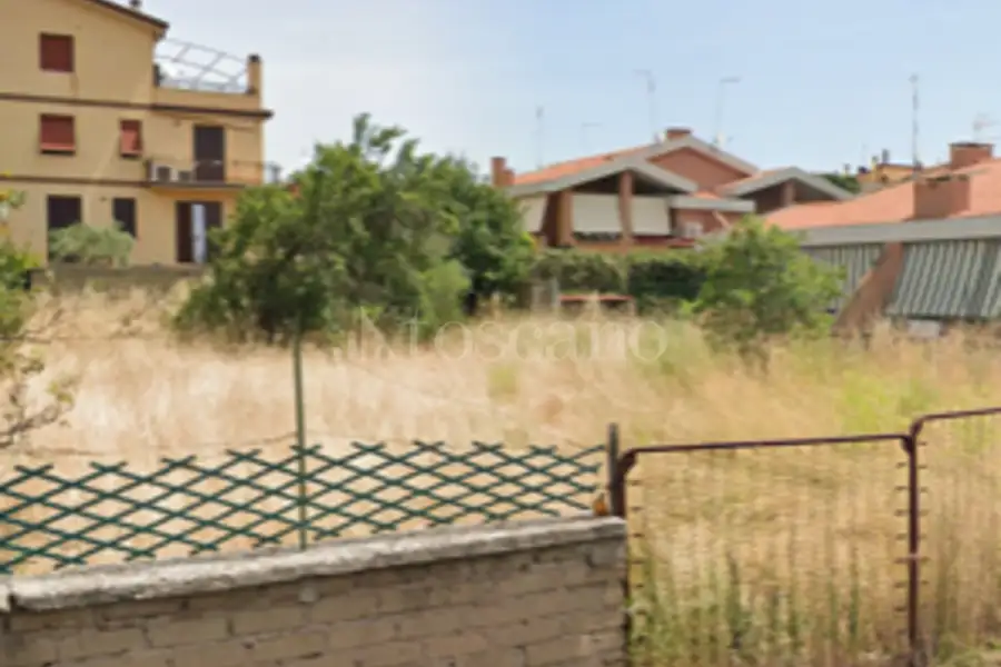 Edificabile Residenziali in vendita di 1.100 mq a €185.000 (rif. 2/2026)