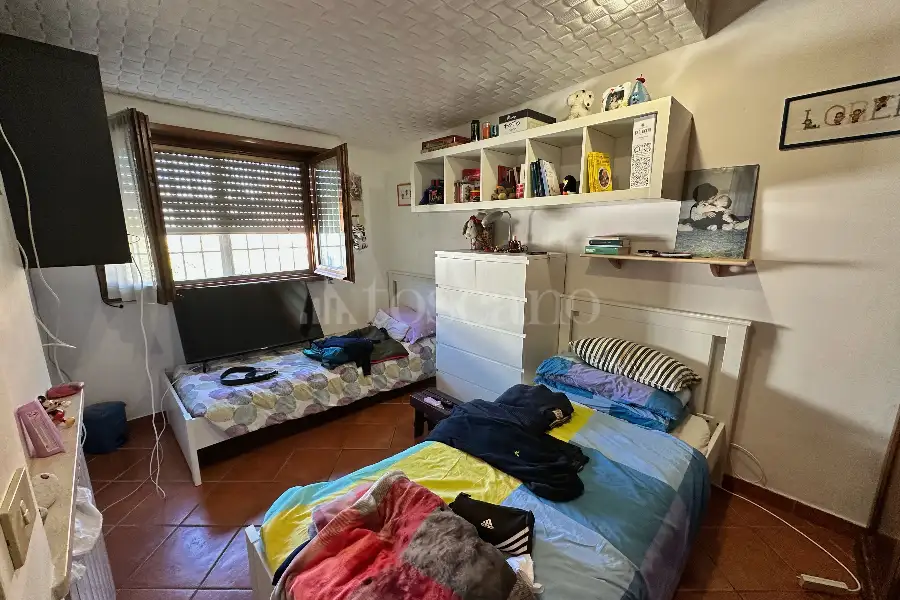Villa Plurifamiliare in vendita di 100 mq a €260.000 (rif. 12/2026)