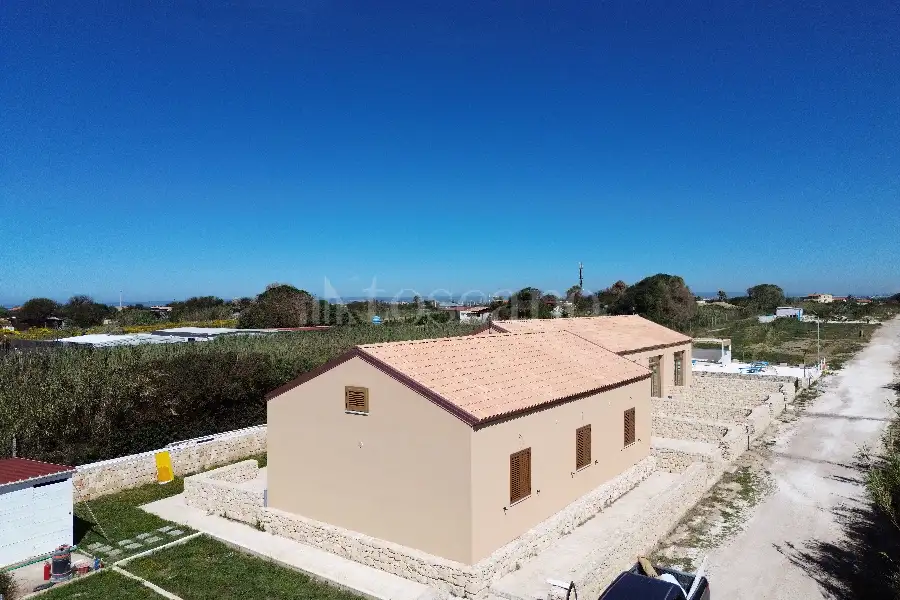 Attività Commerciale in vendita di 12.000 mq a €1.250.000 (rif. 54/2026)