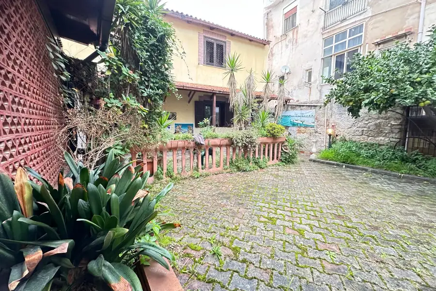 Casa Indipendente in vendita di 233 mq a €199.000 (rif. 95/2025)