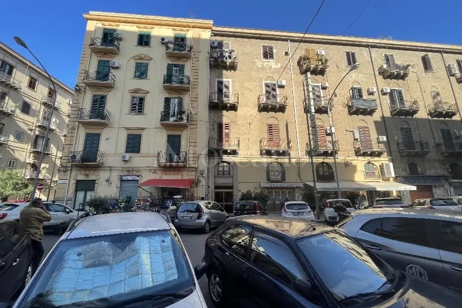 Negozio in vendita di 40 mq a €67.000 (rif. 105/2025)