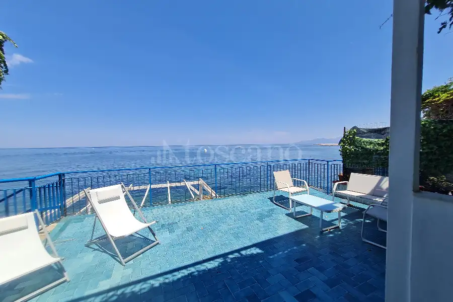 Villa Bifamiliare in vendita di 203 mq a €760.000 (rif. 51/2026)