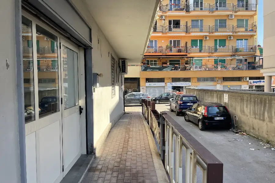 Negozio in affitto di 70 mq a €500 (rif. 14/2026)