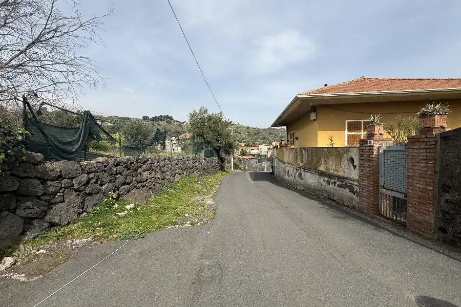 Agricolo in vendita di 4.440 mq a €250.000 (rif. 1/2026)