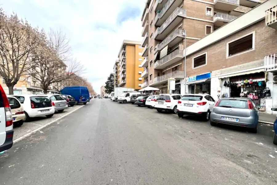 Negozio in vendita di 72 mq a €179.000 (rif. 73/2024)