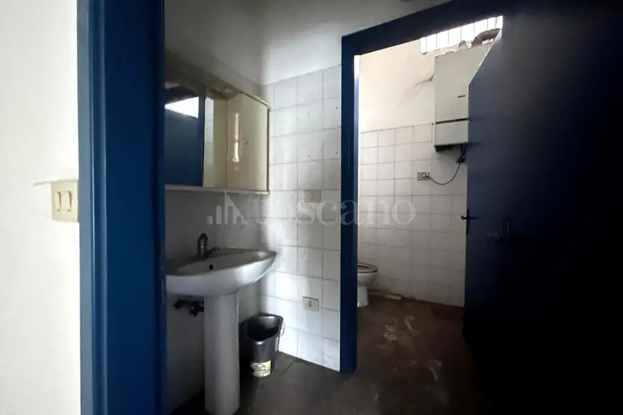 Negozio in vendita di 105 mq a €79.000 (rif. 26/2025)
