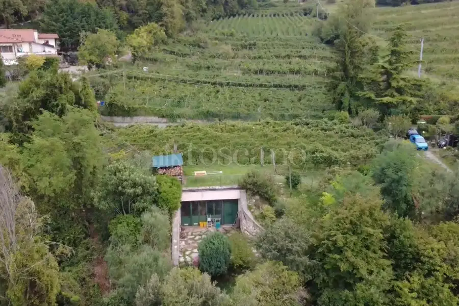 Casa Indipendente in vendita di 90 mq a €780.000 (rif. 57/2026)