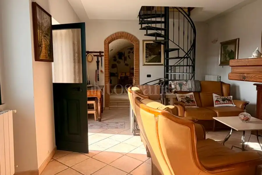 Casa Indipendente in vendita di 119 mq a €104.000 (rif. 4/2026)