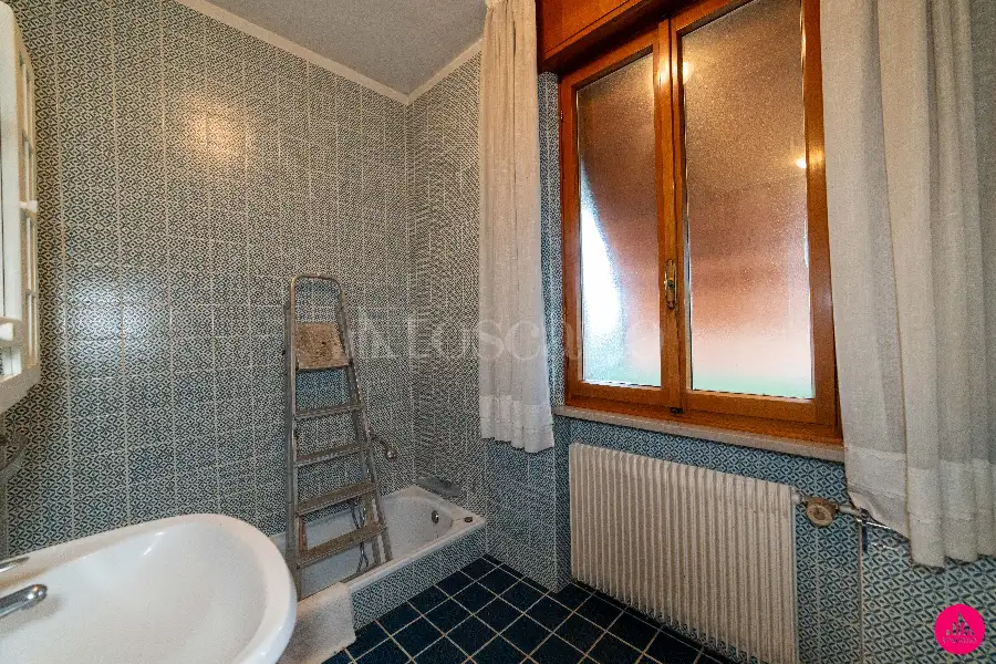 Villa in vendita di 390 mq a €430.000 (rif. 171/2025)