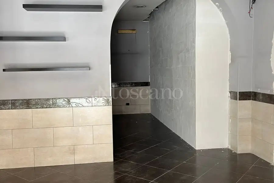 Negozio in affitto di 30 mq a €780 (rif. 19/2026)