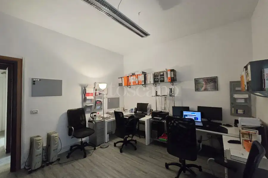 Ufficio in vendita di 110 mq a €499.000 (rif. 18/2026)