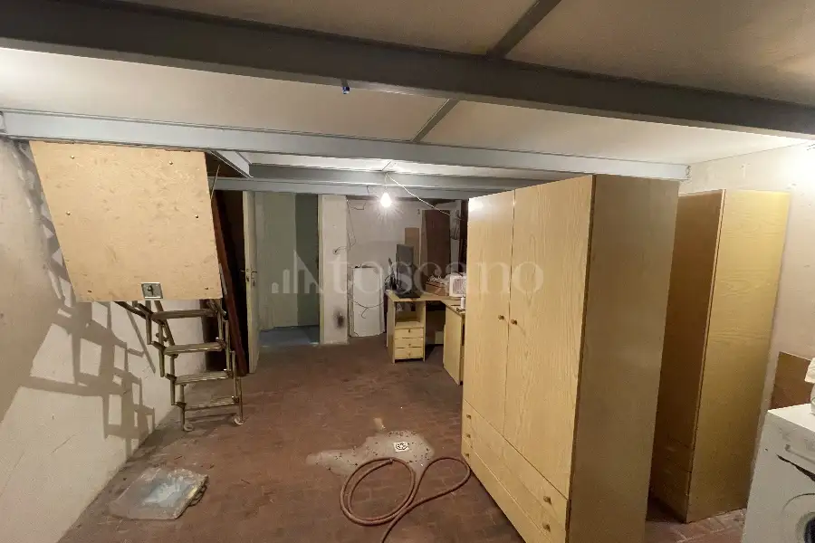 Casa in vendita di 196 mq a €255.000 (rif. 11/2026)