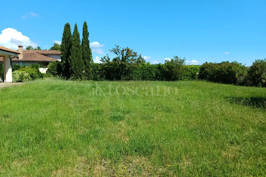Villa in vendita di 370 mq a €495.000 (rif. 9/2026)