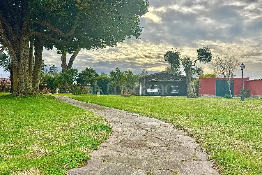 Villa in vendita di 300 mq a €445.000 (rif. 11/2025)