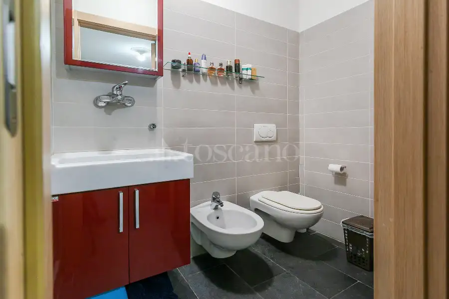 Villa Bifamiliare in vendita di 680 mq a €2.580.000 (rif. 24/2025)