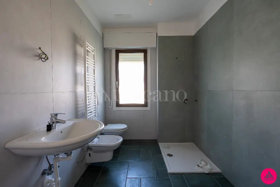 Villa in vendita di 265 mq a €359.000 (rif. 136/2026)