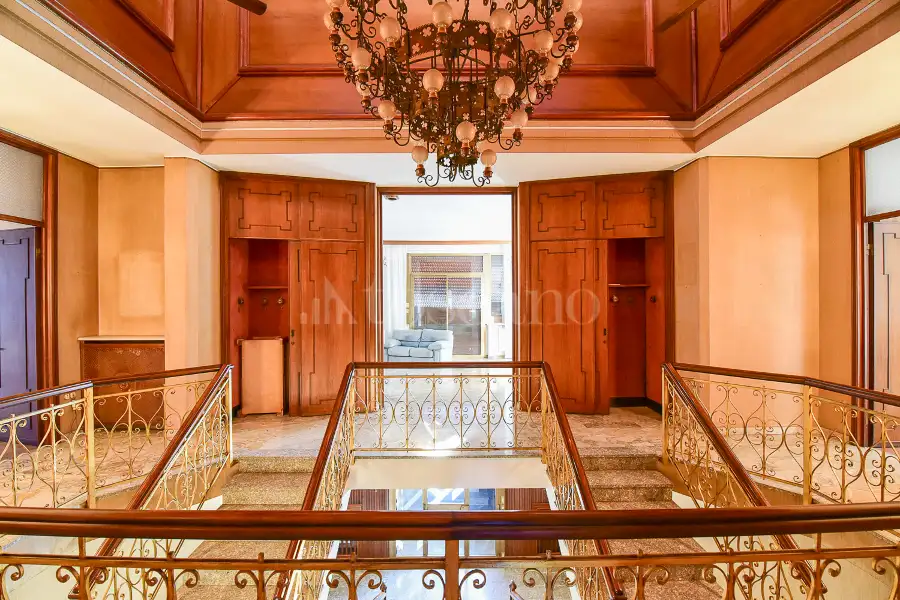 Villa in vendita di 370 mq a €525.000 (rif. 54/2025)