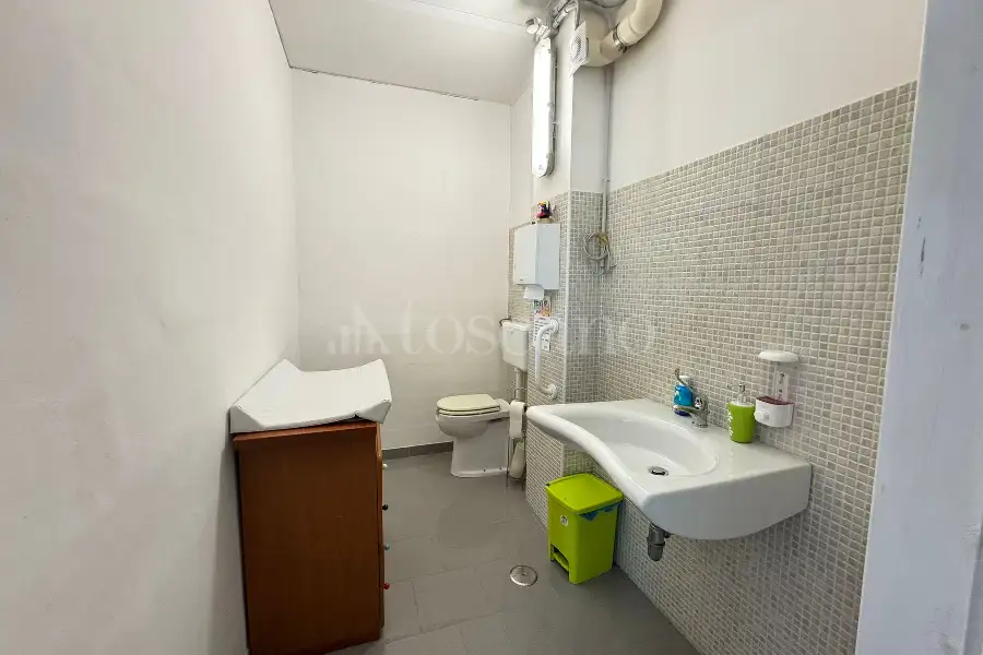 Capannone in affitto di 360 mq a €3.500 (rif. 25/2025)