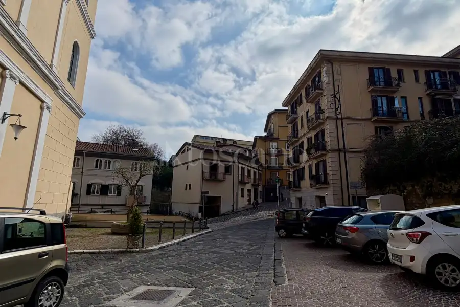 Magazzino in affitto di 135 mq a €500 (rif. 37/2026)