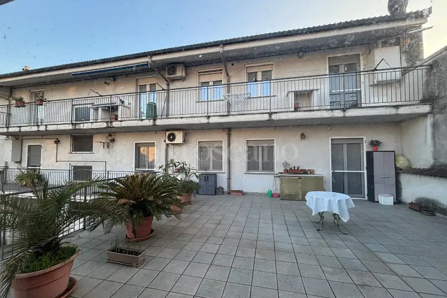 Negozio in vendita di 2.050 mq trattativa riservata (rif. 12/2026)