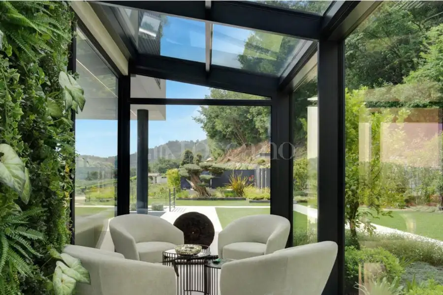 Villa in vendita di 800 mq a €5.500.000 (rif. 34/2026)