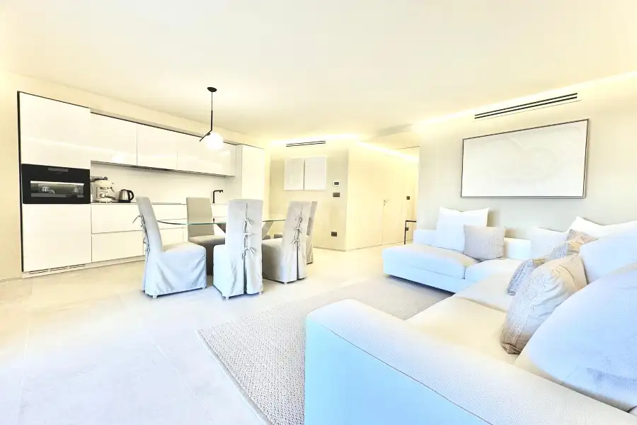 Casa in vendita di 116 mq a €2.200.000 (rif. 21/2025)