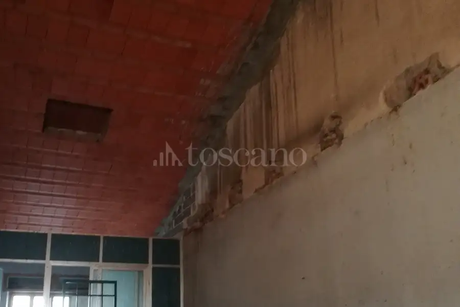 Palazzo in vendita di 280 mq a €310.000 (rif. 14/2023)