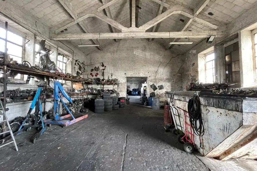 Capannone in vendita di 500 mq a €450.000 (rif. 269/2023)