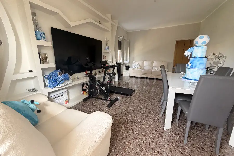Villa in vendita di 300 mq a €319.000 (rif. 53/2026)