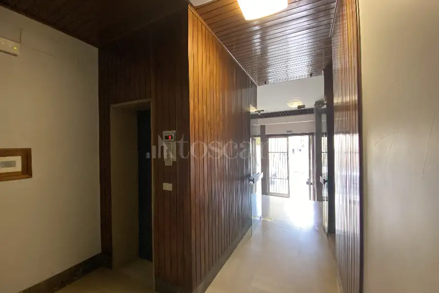 Ufficio in vendita di 135 mq a €400.000 (rif. 62/2026)