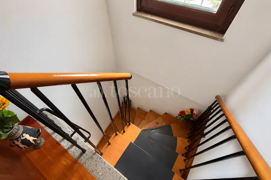 Villa in vendita di 165 mq a €899.000 (rif. 12/2026)