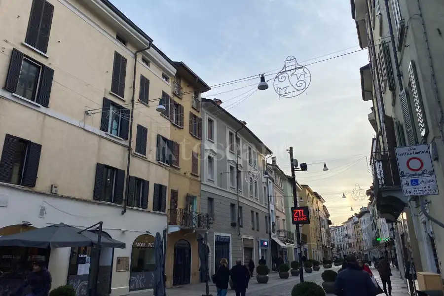 Negozio in vendita di 70 mq a €125.000 (rif. 50/2025)