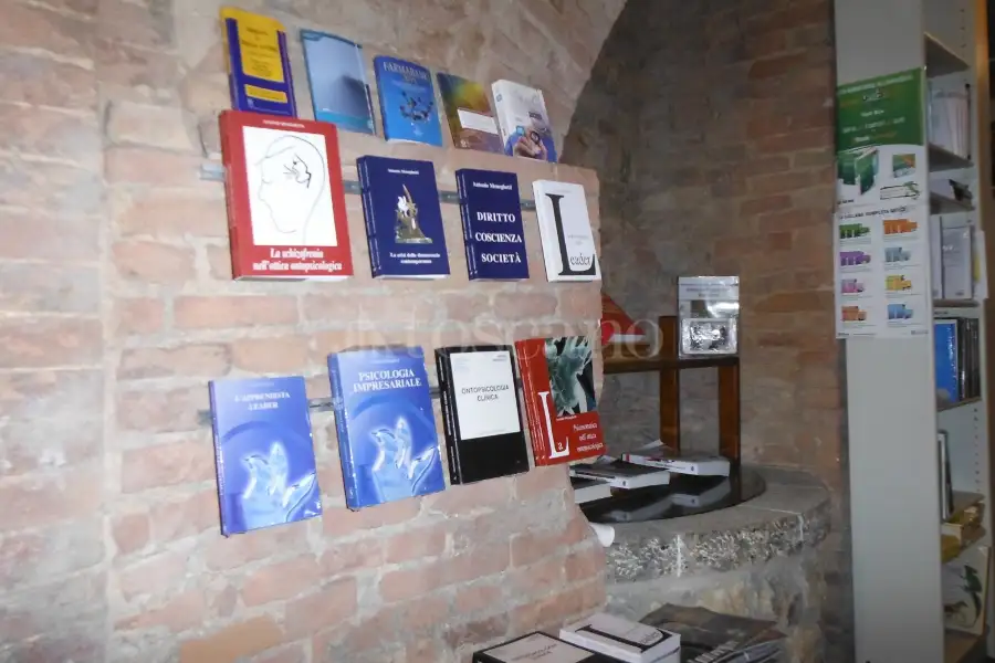 Negozio in vendita di 139 mq a €99.000 (rif. 55/2019)