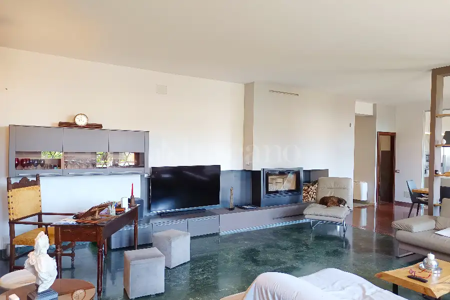 Casa in vendita di 218 mq a €174.000 (rif. 88/2025)