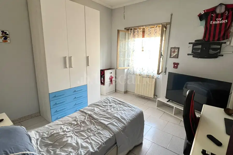 Palazzo in vendita di 200 mq a €329.000 (rif. 42/2026)