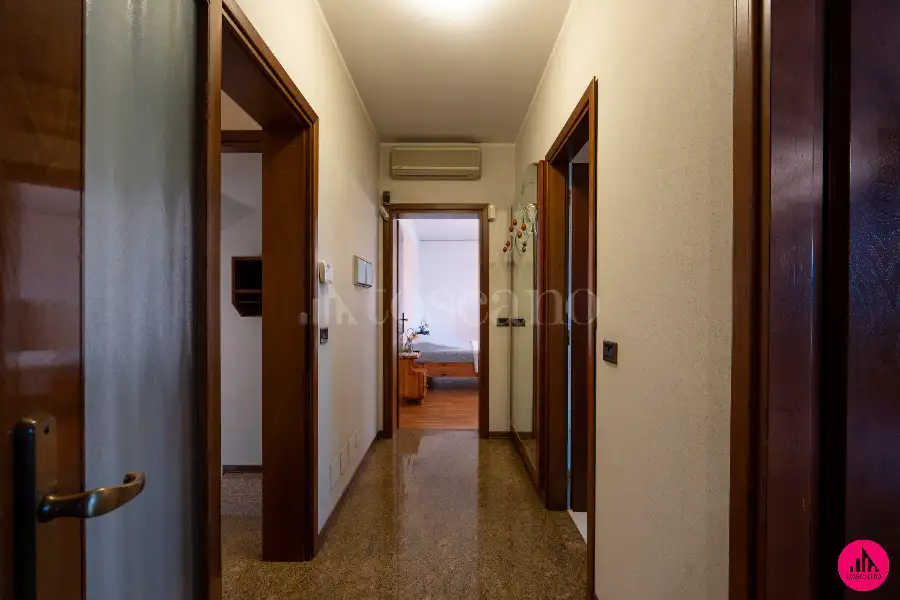 Villino a Schiera in vendita di 228 mq a €395.000 (rif. 177/2026)